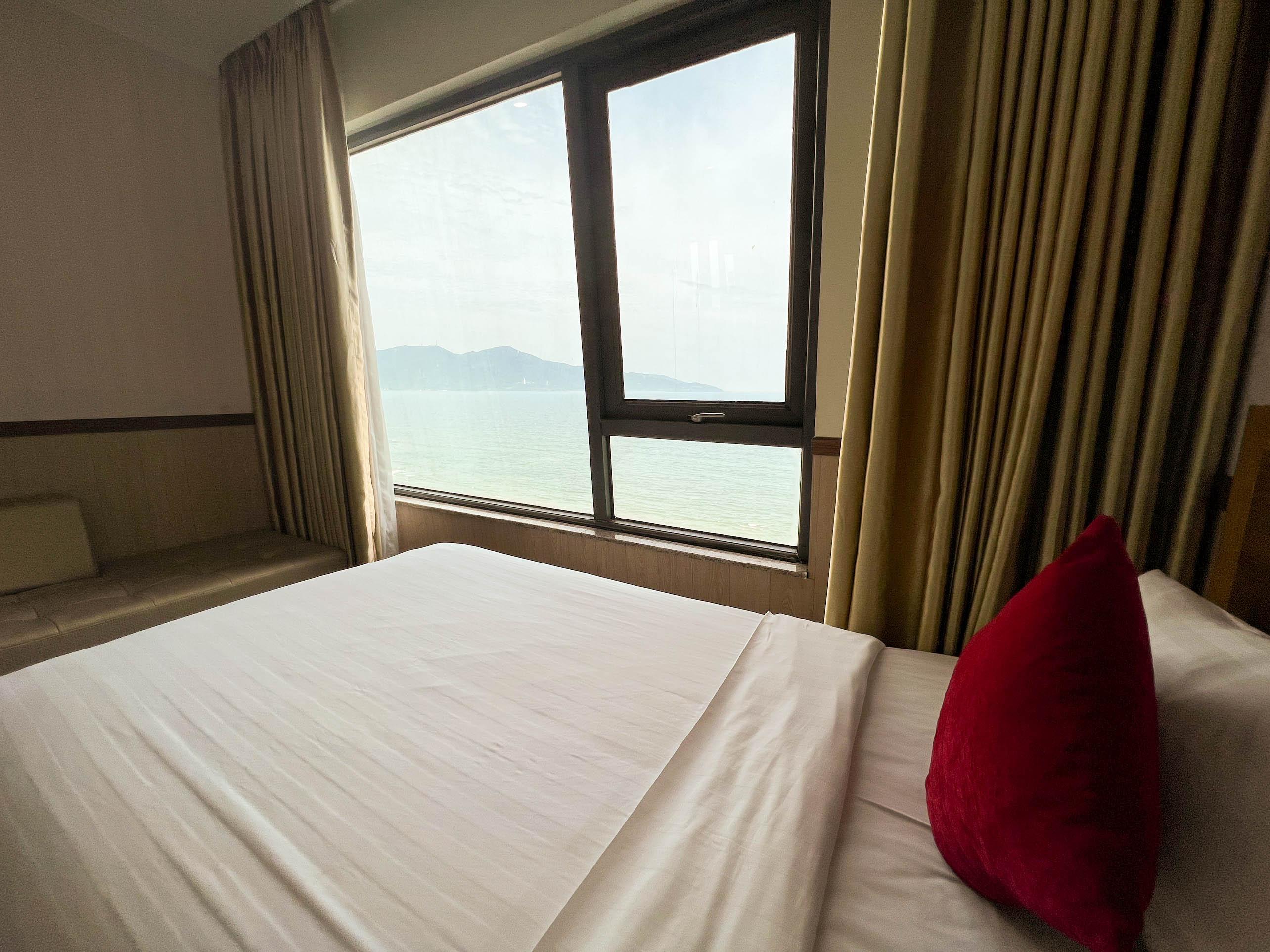 Serene Beach Hotel Danang Eksteriør billede