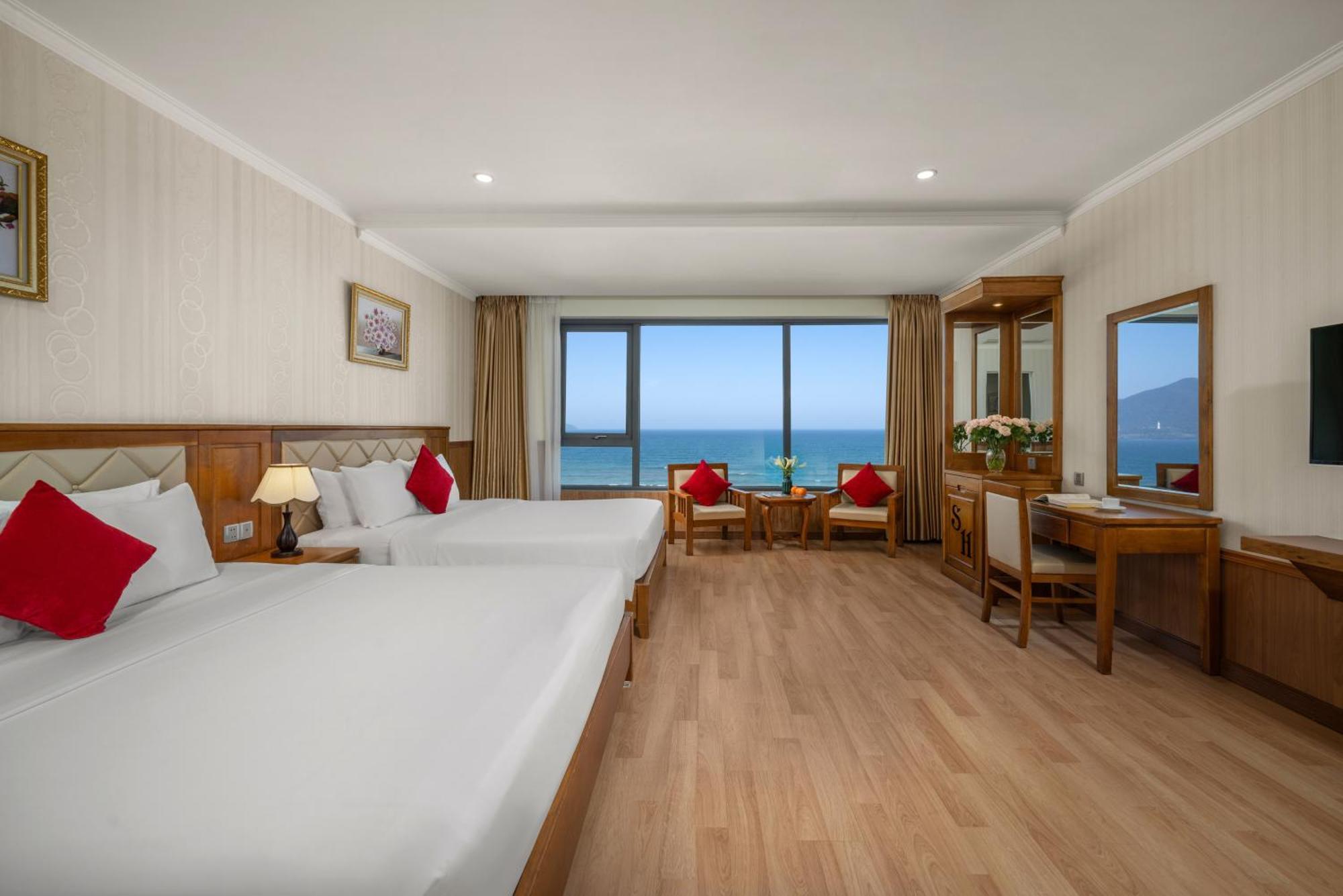 Serene Beach Hotel Danang Eksteriør billede