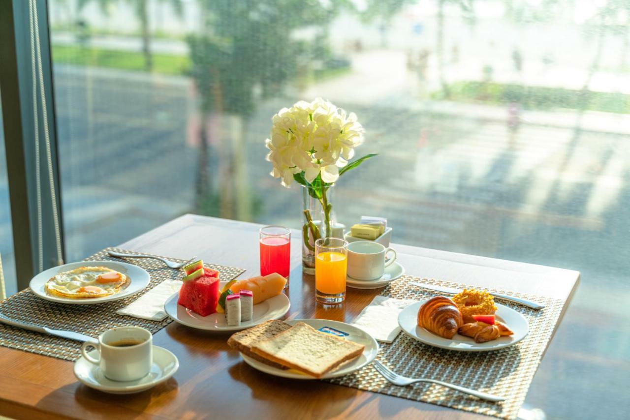 Serene Beach Hotel Danang Eksteriør billede